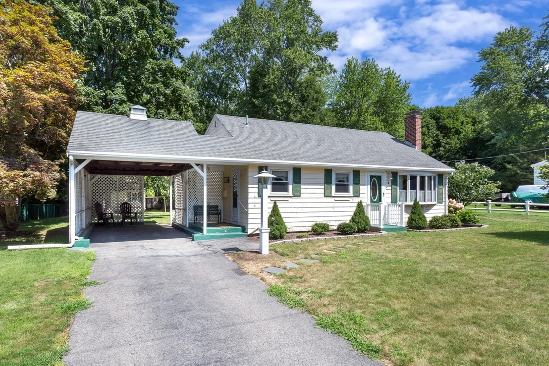 Photo of 4 Southgate Rd