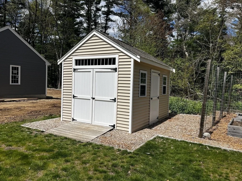 Photo of 2 Erick Road