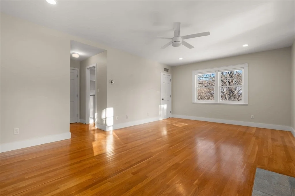 Photo of 5 Griffin Circle