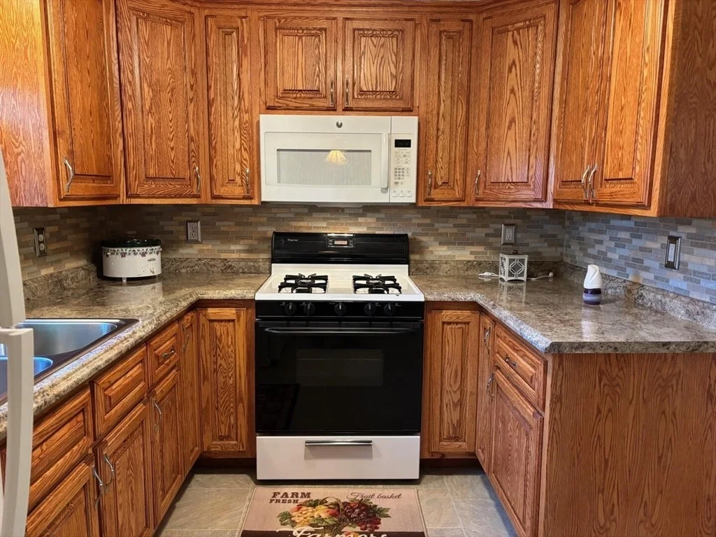Photo of 65 Brookside Circle