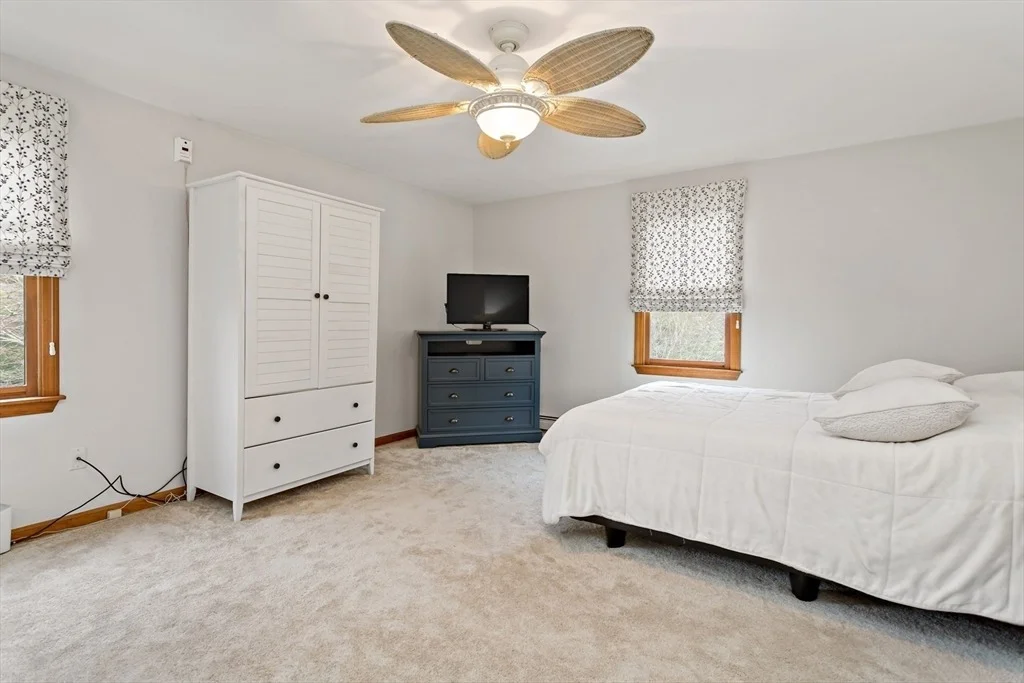 Photo of 18 Seabrook Dr