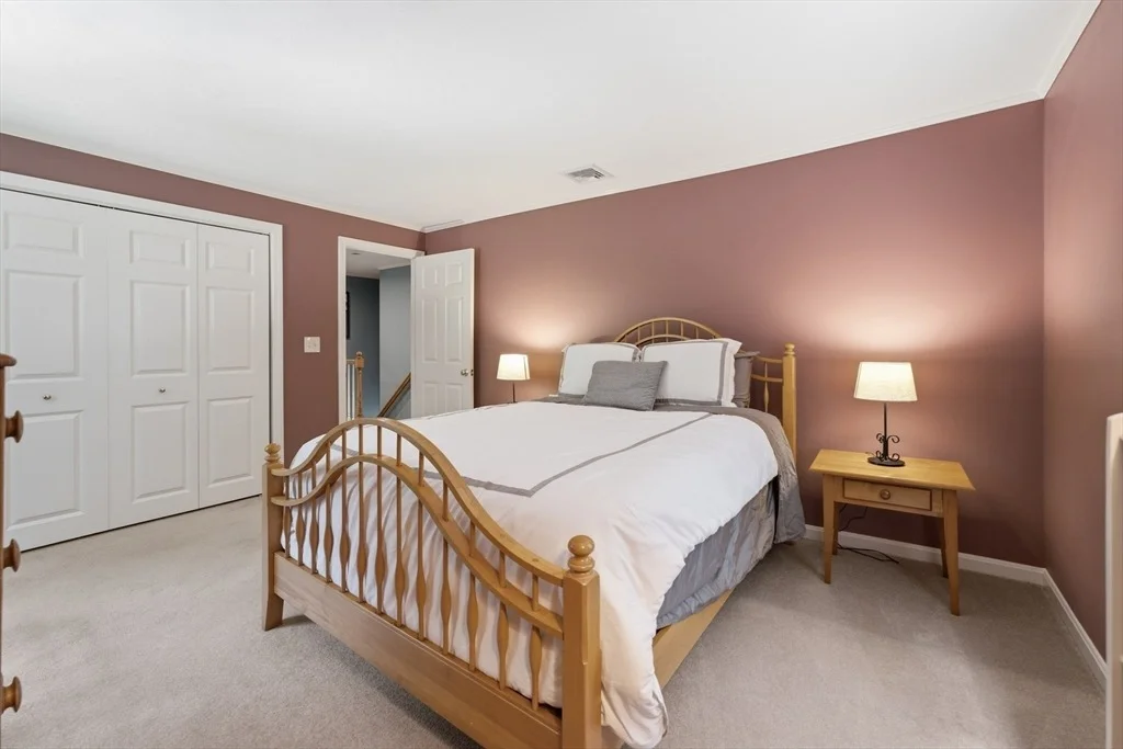 Photo of 25 Charles Samuel Way