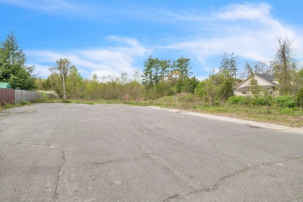 Photo of 7,37,38 Thorndike And Lawrence Street
