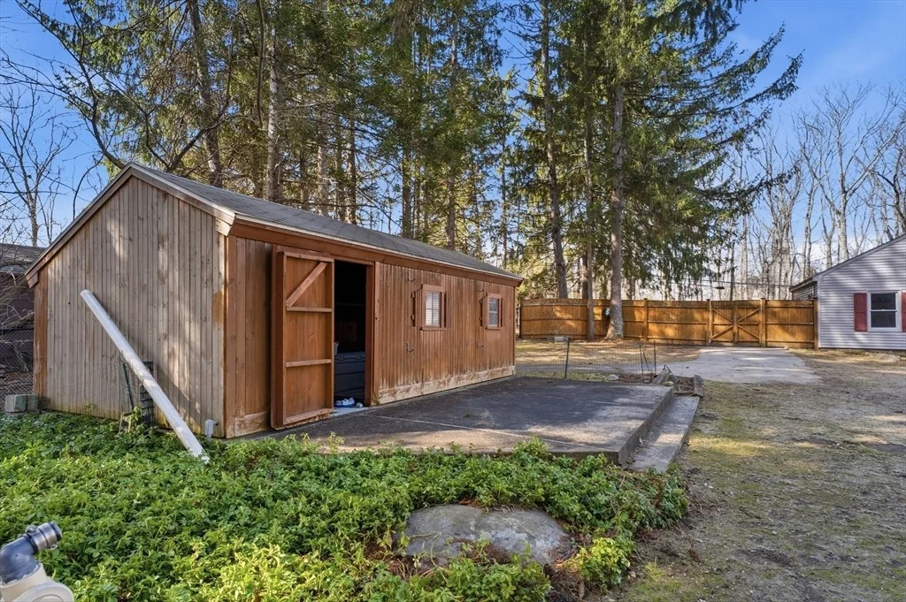 Photo of 76 Beaver Brook Road