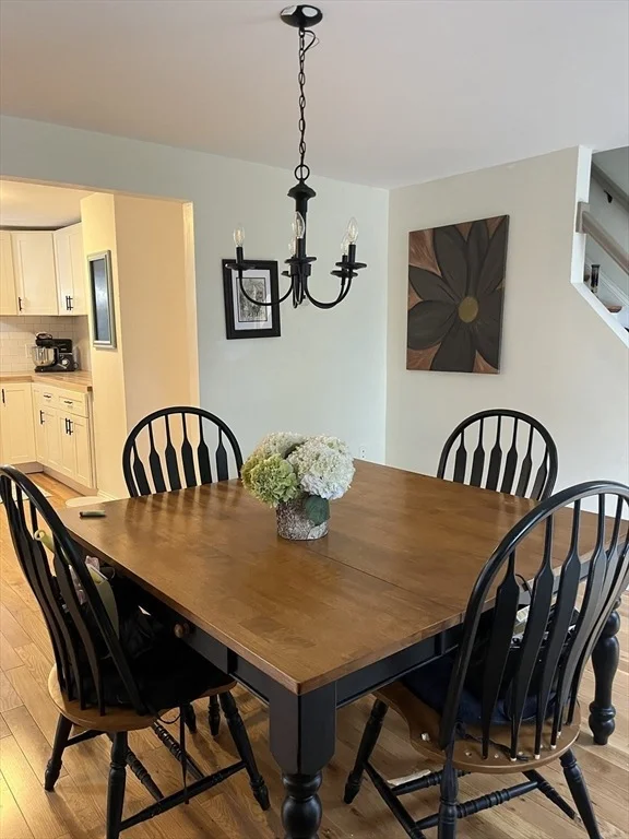 Photo of 4 Robin Rd