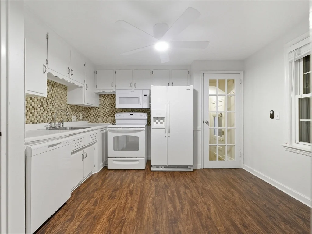 Photo of 750 Trapelo Rd