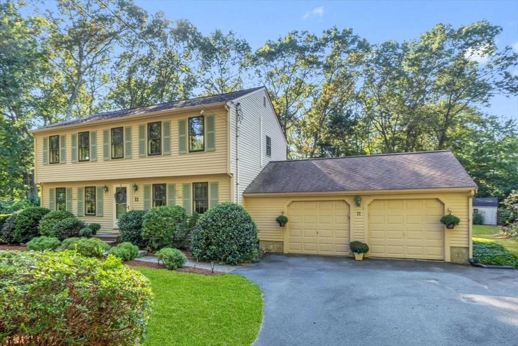 Photo of 11 Hickory Ln