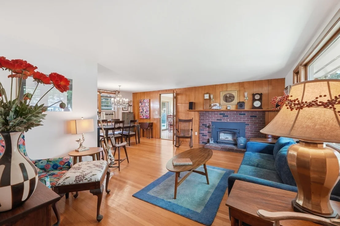 Photo of 12 Summer Hill Rd
