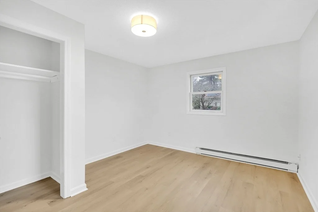 Photo of 25 Fox Hill Rd