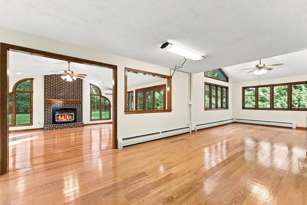 Photo of 291 Pochassic Road