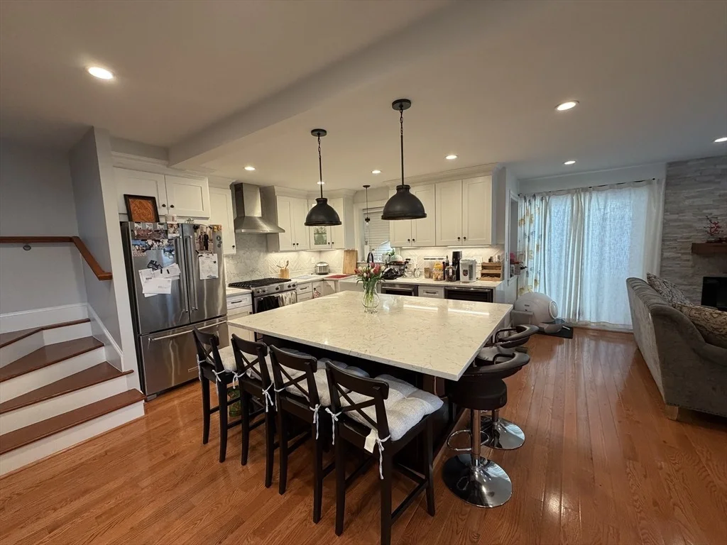 Photo of 32 Fremont Ave