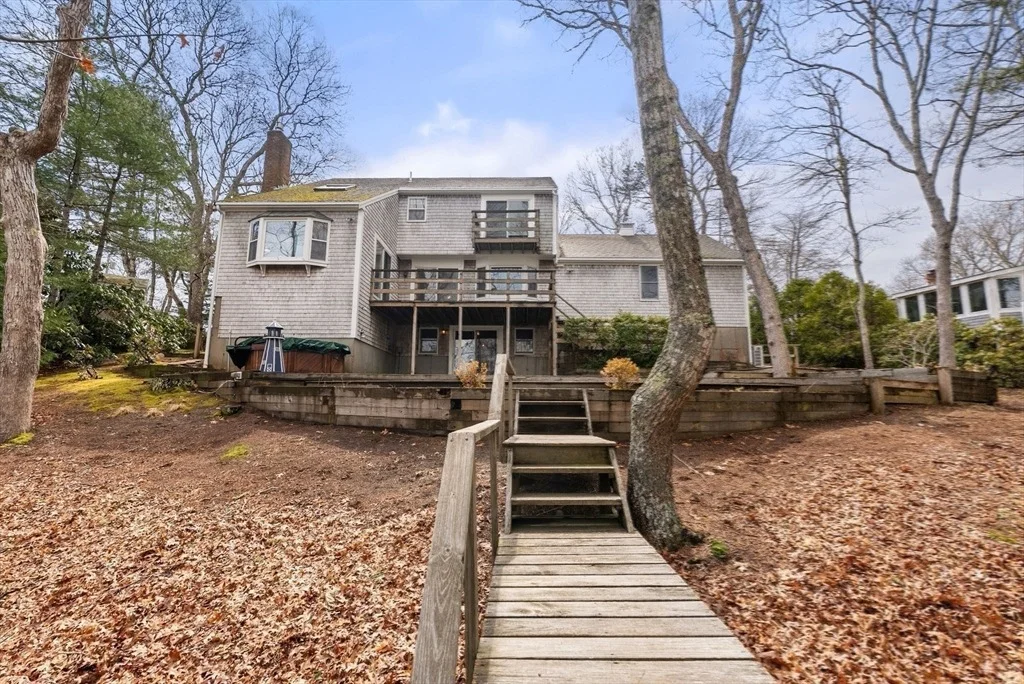 Photo of 14 Quamhasset Road