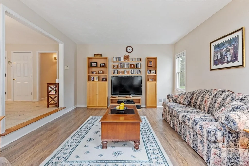 Photo of 30 Hillando Drive