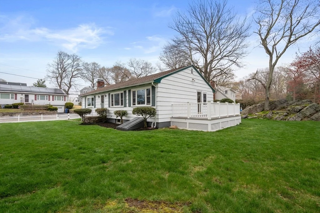 Photo of 125 Lyman Rd