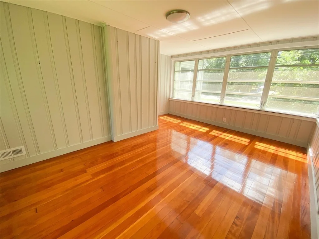 Photo of 27 Cole Terrace