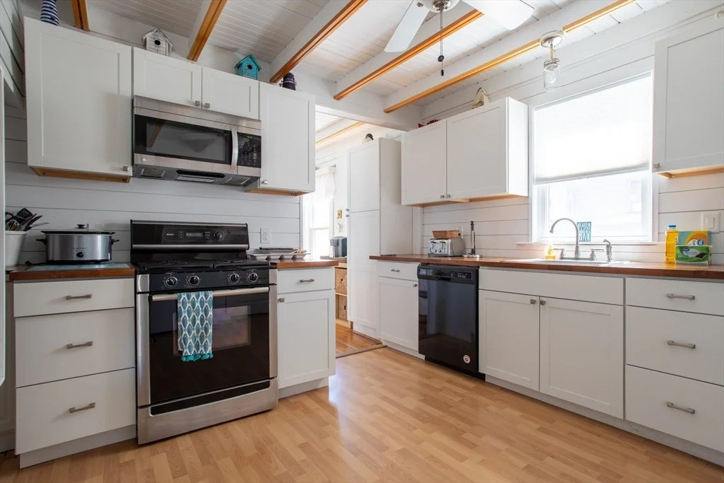 Photo of 29 Commonwealth Avenue