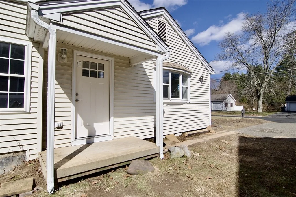 Photo of 28 Old Lane Rd