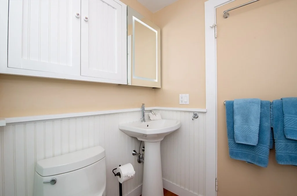 Photo of 51 Freeman Ave