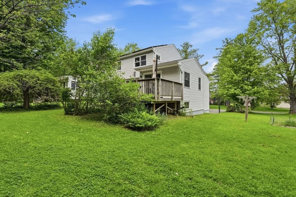 Photo of 189 Pondview Dr