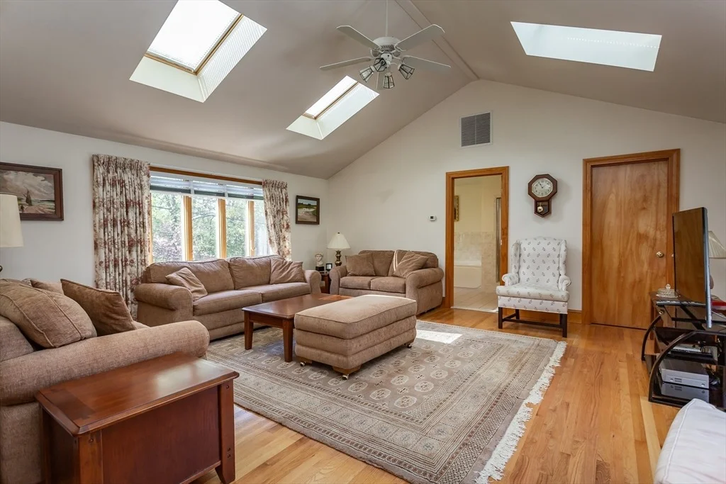 Photo of 227 N Ogden St