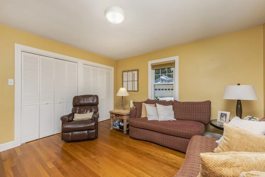 Photo of 27 Preston Beach Road
