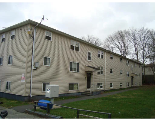 Photo of Unit 5 at 121 Snell St.