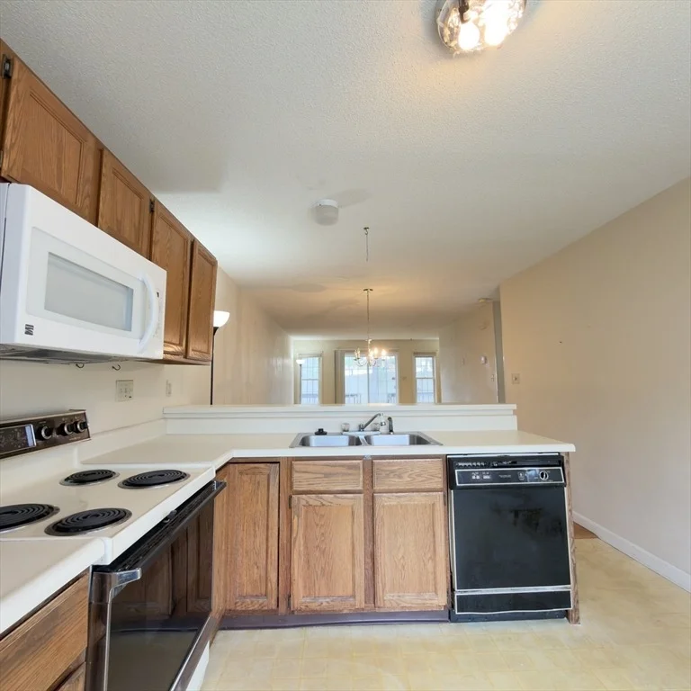 Photo of Unit 48 at 48 Castlegate Dr
