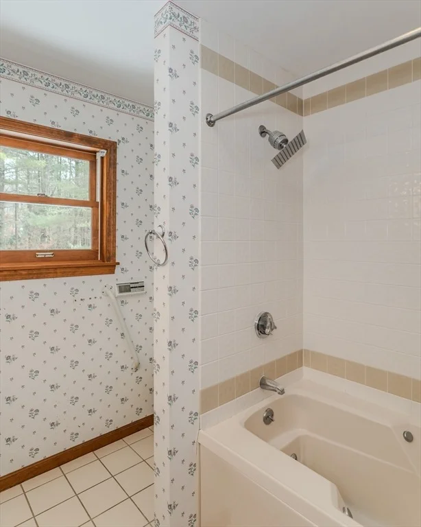 Photo of 63 Larkspur Dr