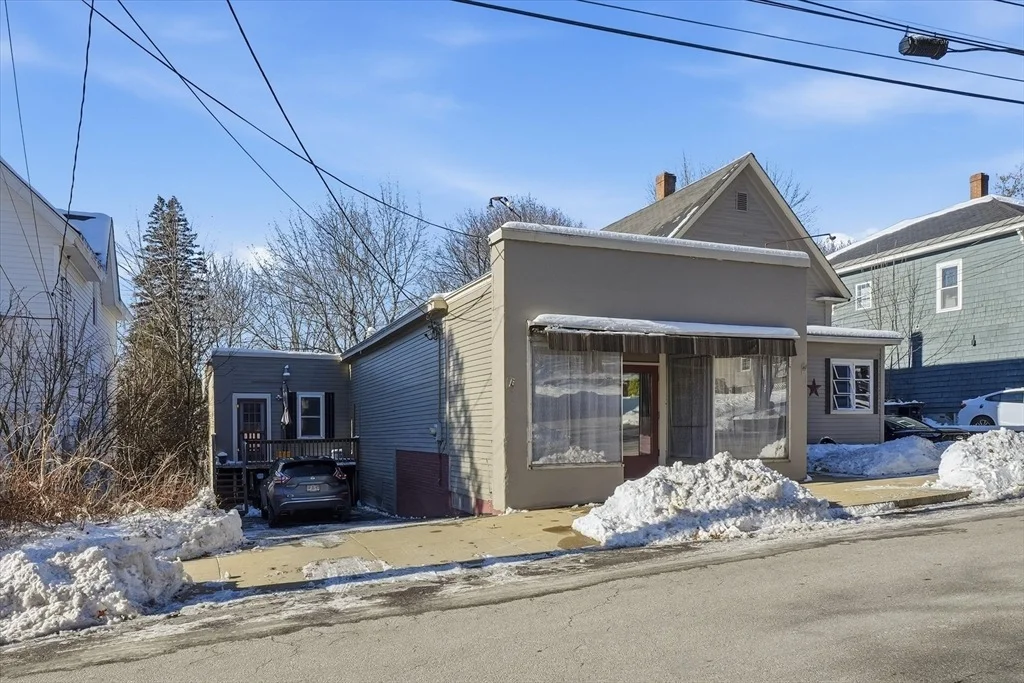 Photo of 293 Pine St