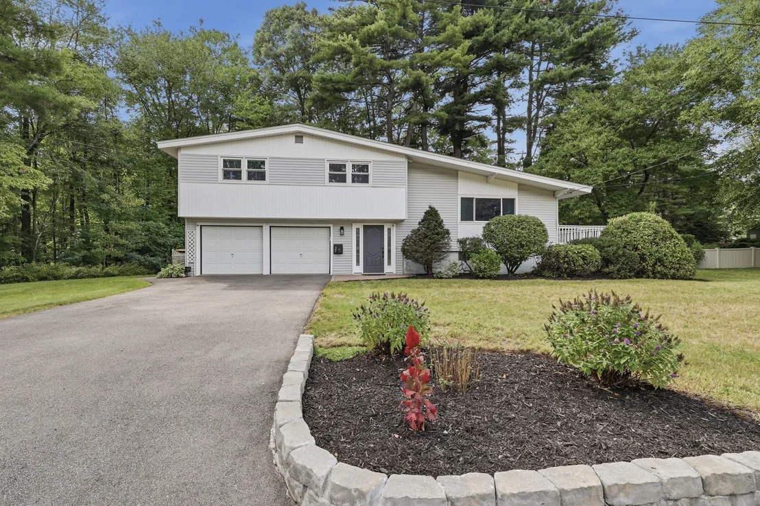 Photo of 27 Clearview Drive