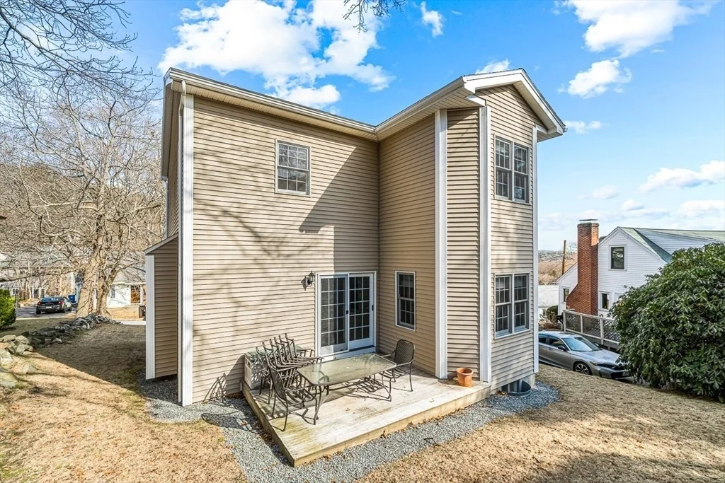 Photo of 54 Upland Rd