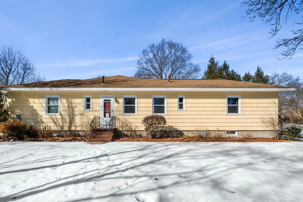 Photo of 74 Durso Ave