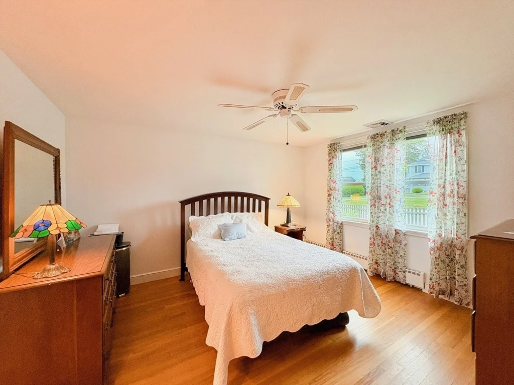 Photo of 69 Standish Rd