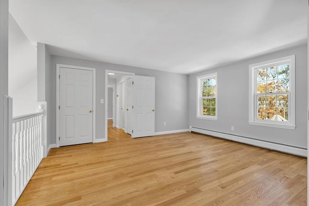 Photo of 10 Butler Ln