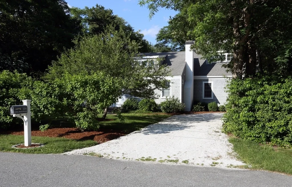 Photo of 114 Long Pond Rd