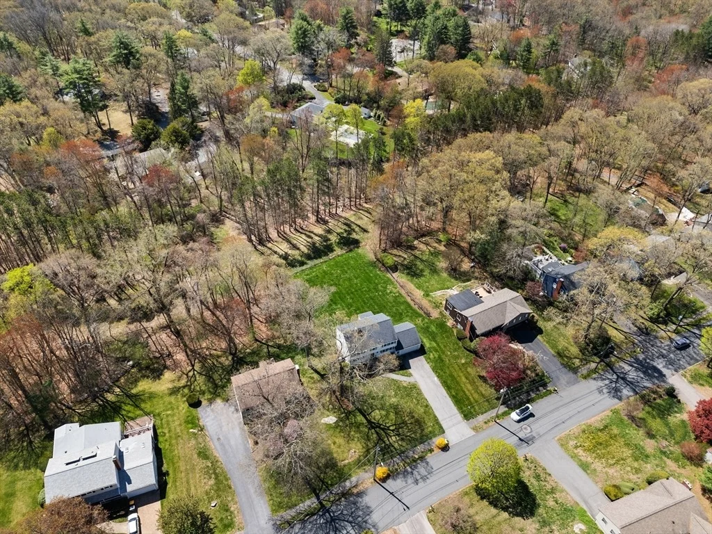 Photo of 49 Blackberry Ln