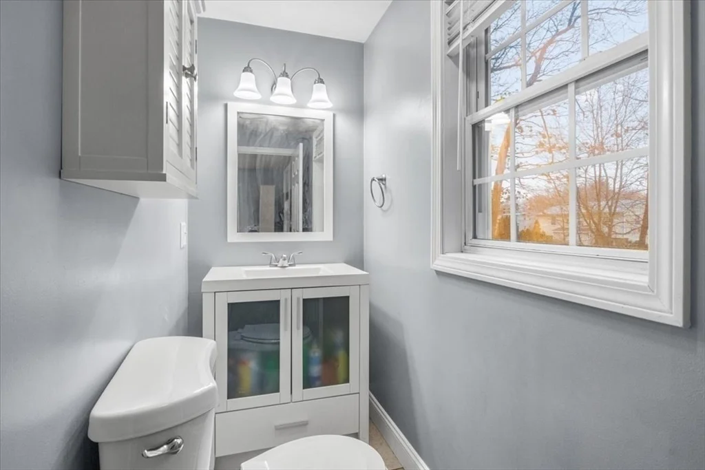 Photo of 122 Lazel Street