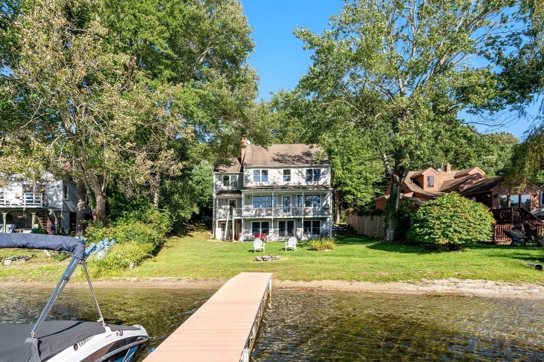 Photo of 10 Klondike Rd