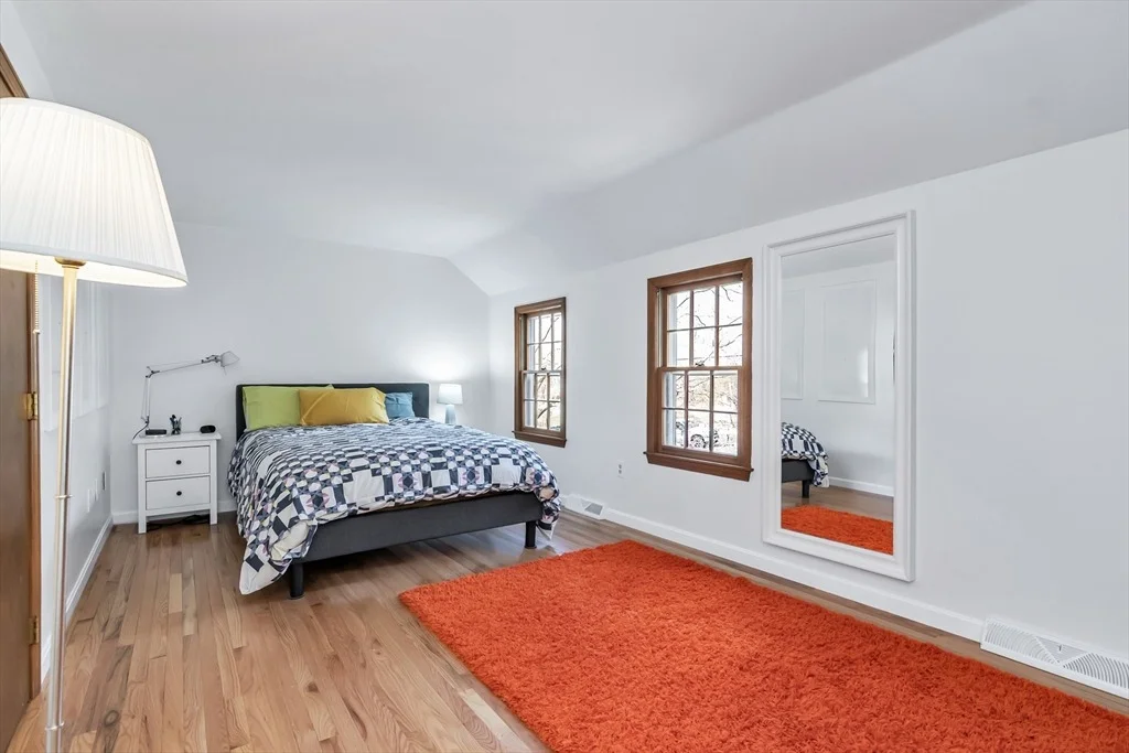 Photo of 21 Heather Rd