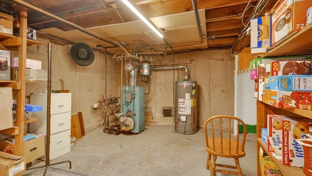 Photo of 31 Shaker Rd