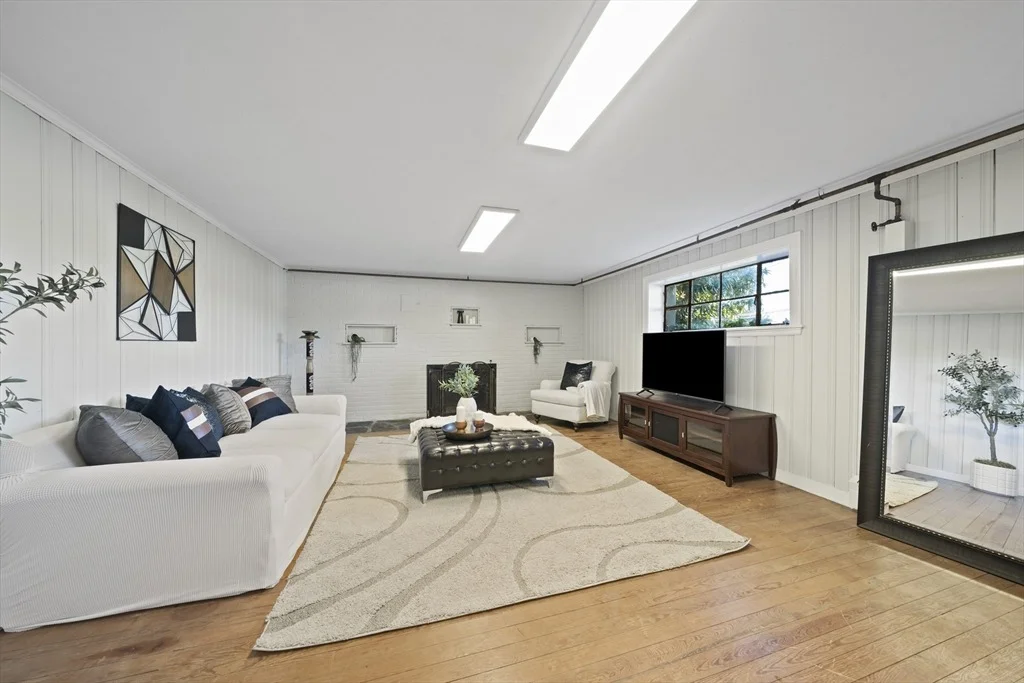 Photo of 447 Dudley Road