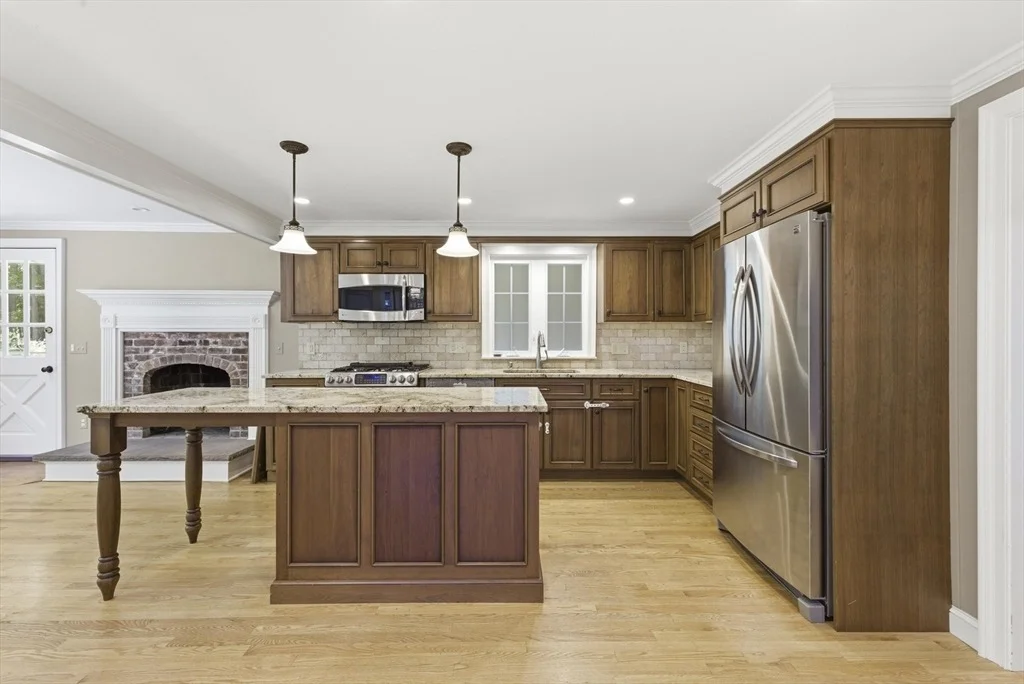 Photo of 233 Franklin Rd