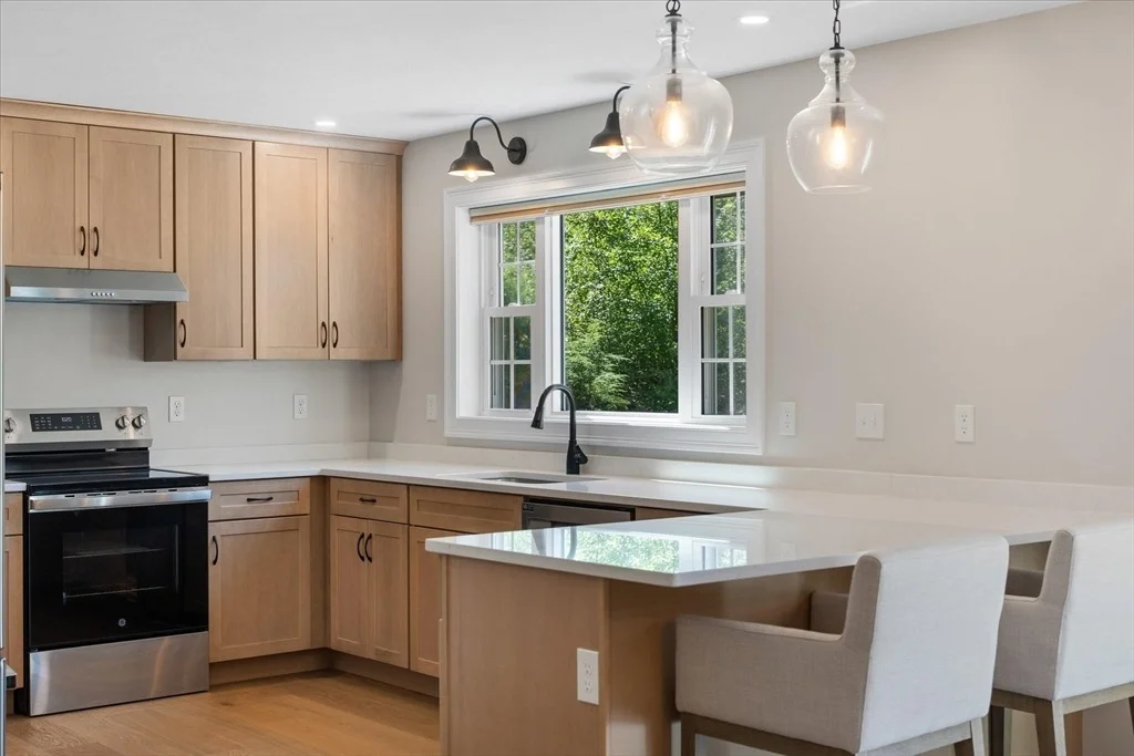 Photo of 140 Willard Road