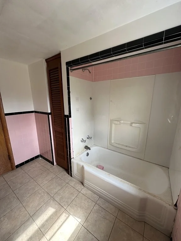 Photo of 137 Carroll St