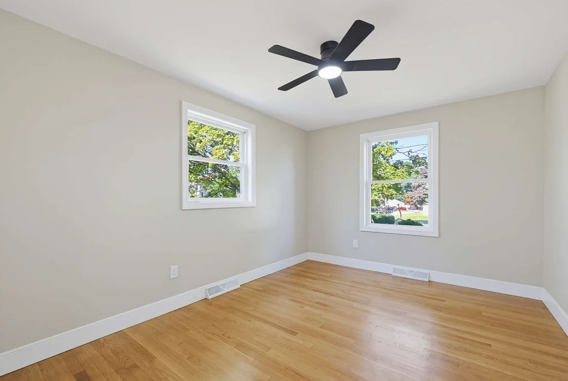 Photo of 28 Deerfield Rd