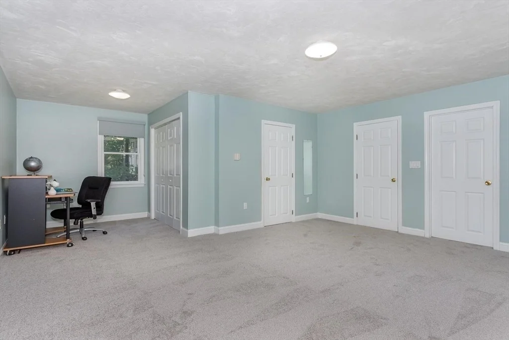 Photo of 140 Grace Ln