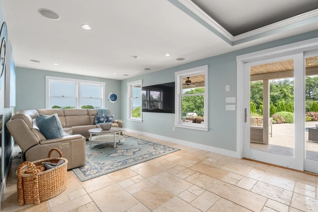 Photo of 18 Holly Hill Circle
