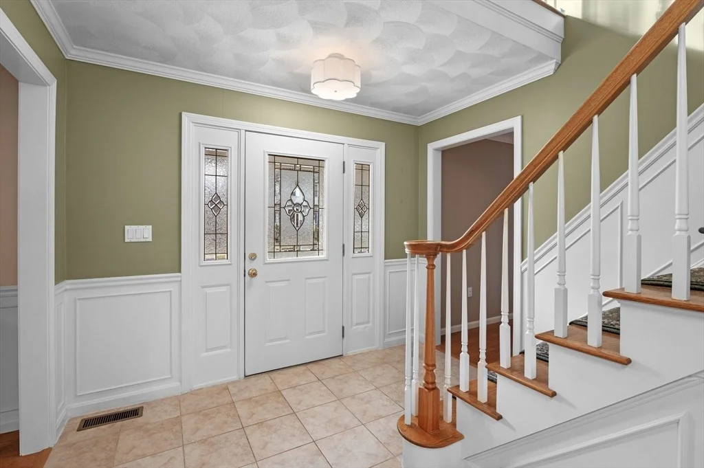 Photo of 7 Hilltop Drive