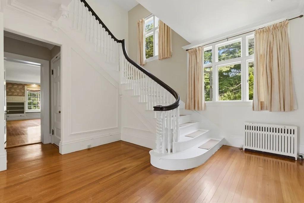 Photo of 852 Hale St