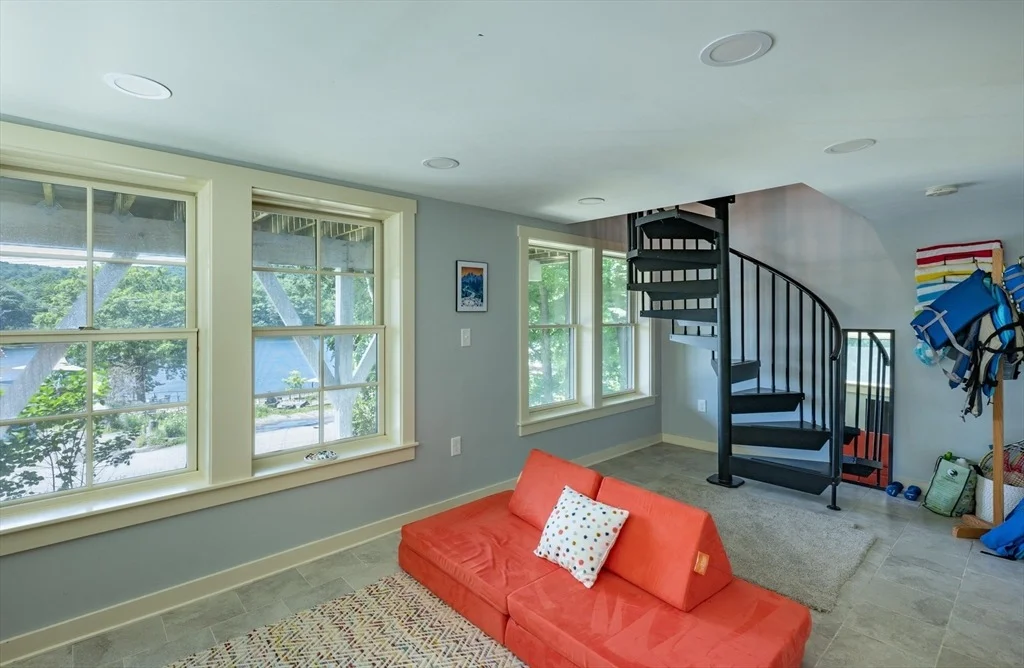 Photo of 136 Buckland Rd